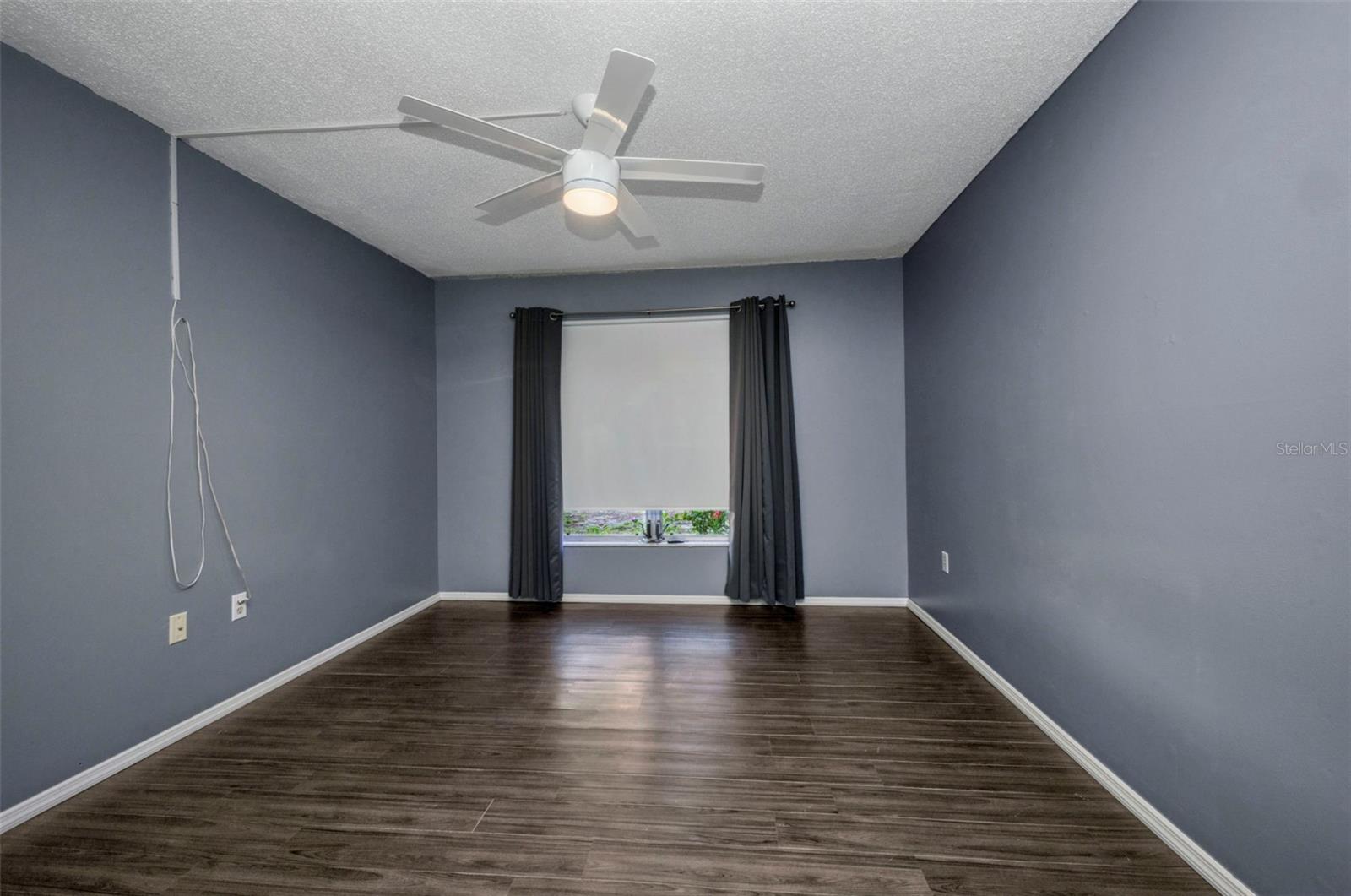 Image 37 of 54 For 2437 Harbor Boulevard 114
