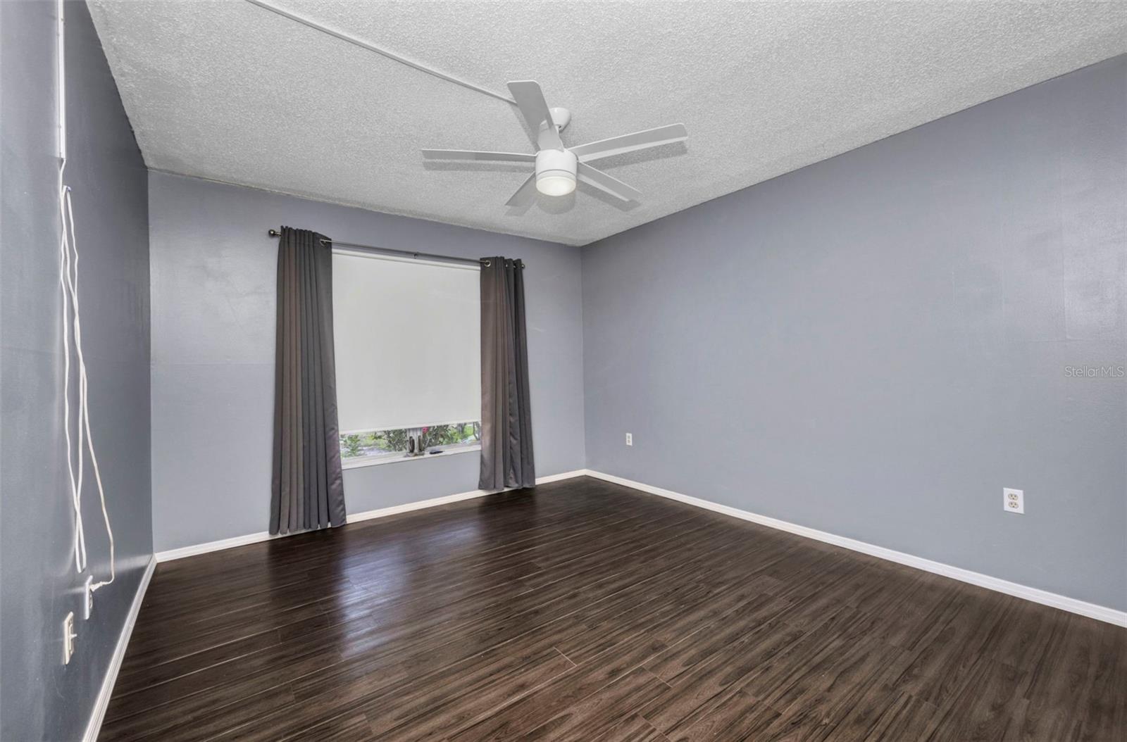 Image 43 of 54 For 2437 Harbor Boulevard 114