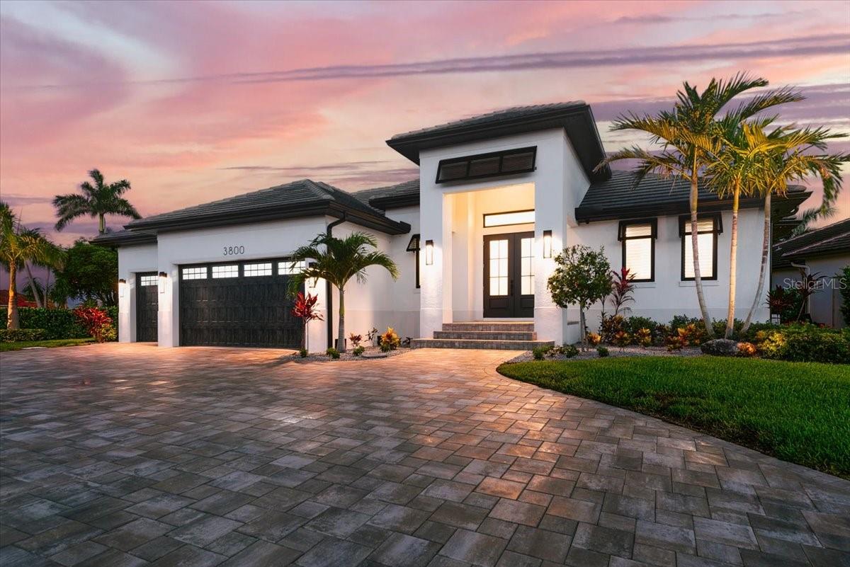 Image 42 of 85 For 3800 Carupano Court