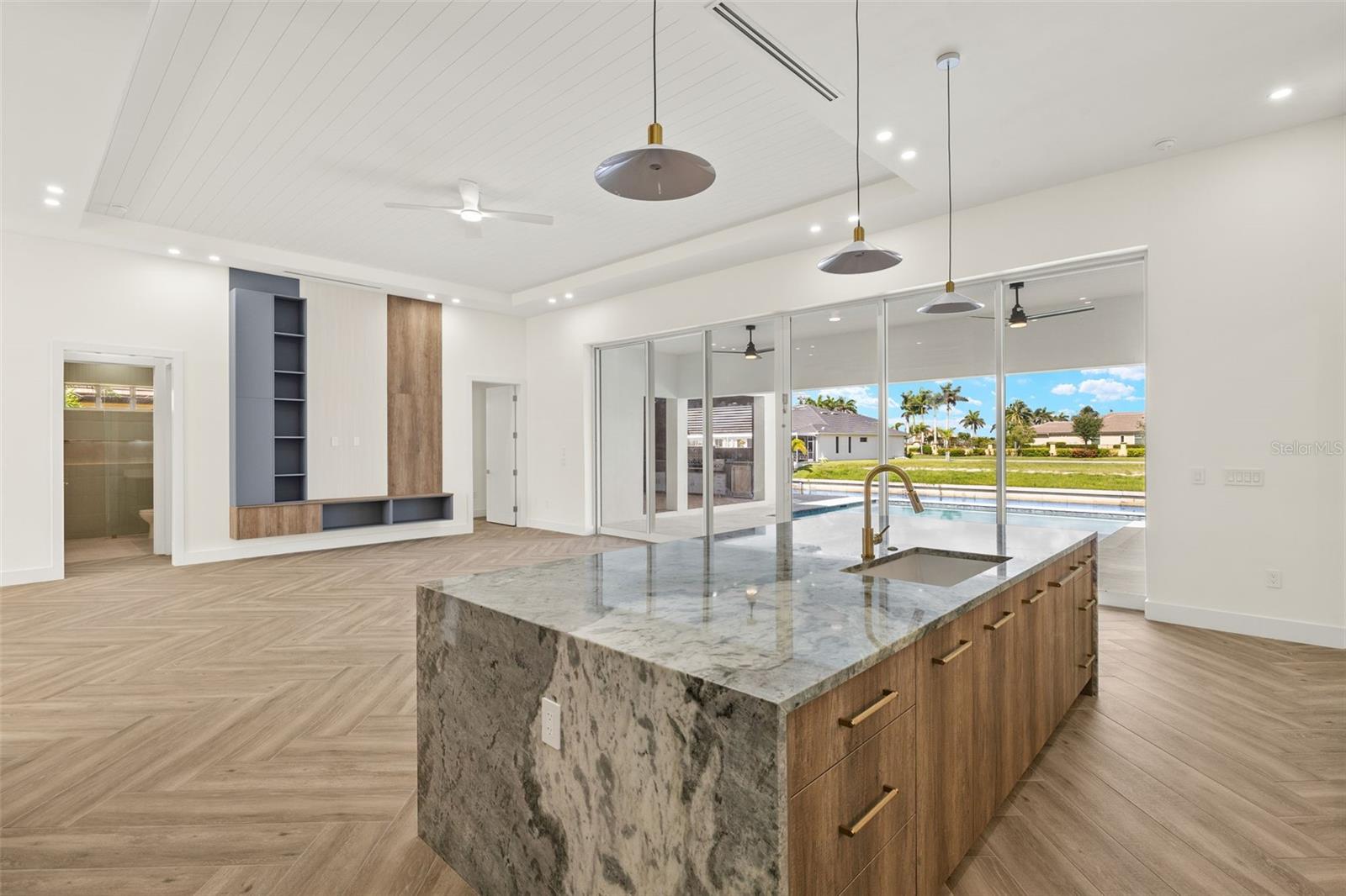 Image 10 of 50 For 816 39th Avenue