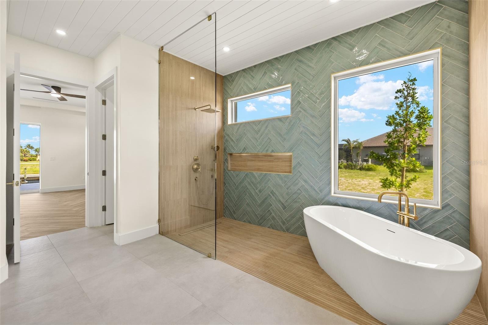 Image 21 of 50 For 816 39th Avenue