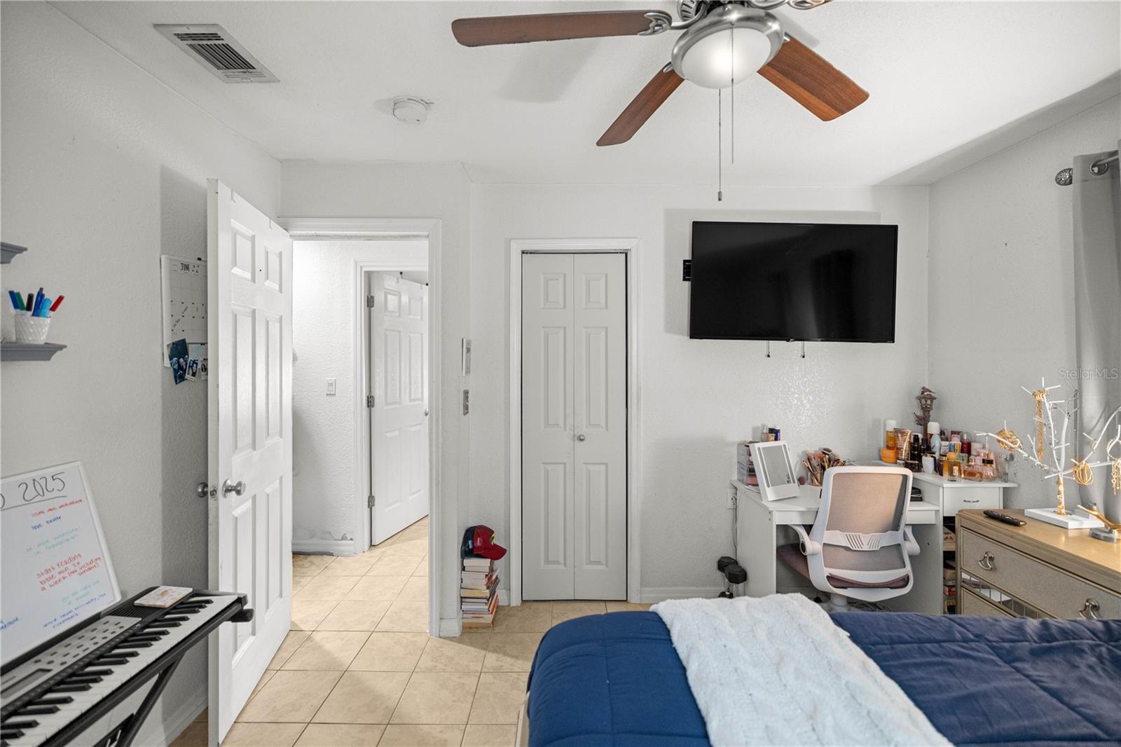 Image 12 of 26 For 1143 23rd Street