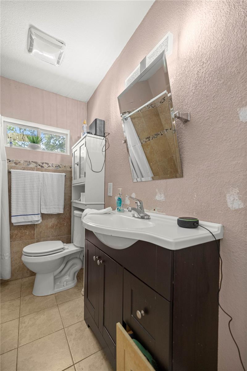 Image 13 of 26 For 1143 23rd Street