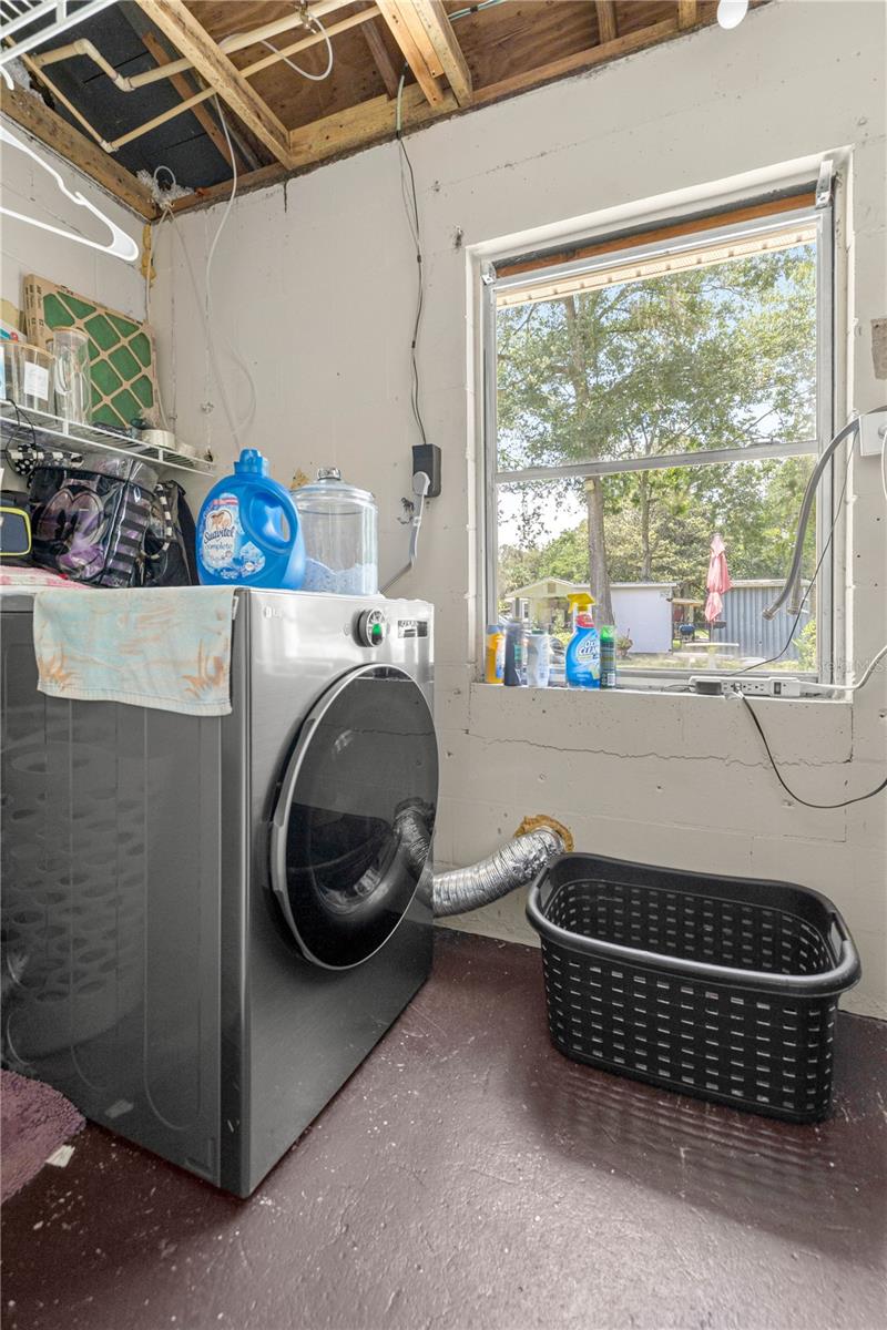 Image 17 of 26 For 1143 23rd Street