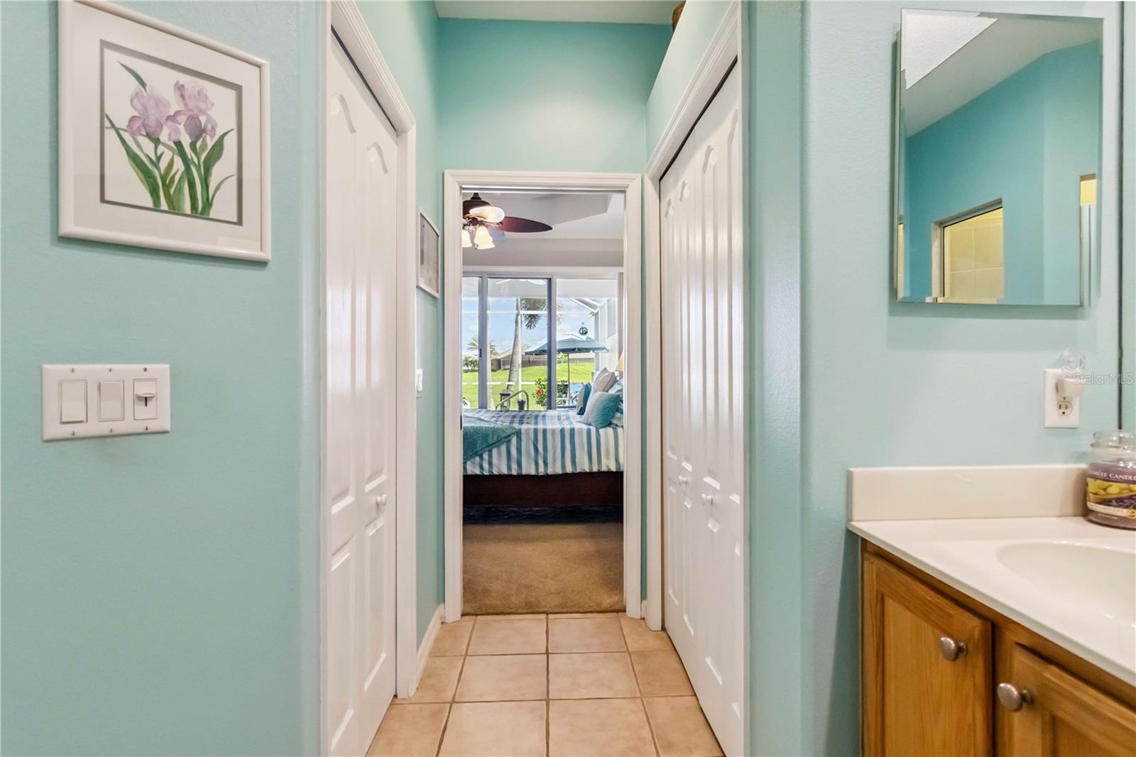 Image 17 of 70 For 4567 Whispering Oaks Dr