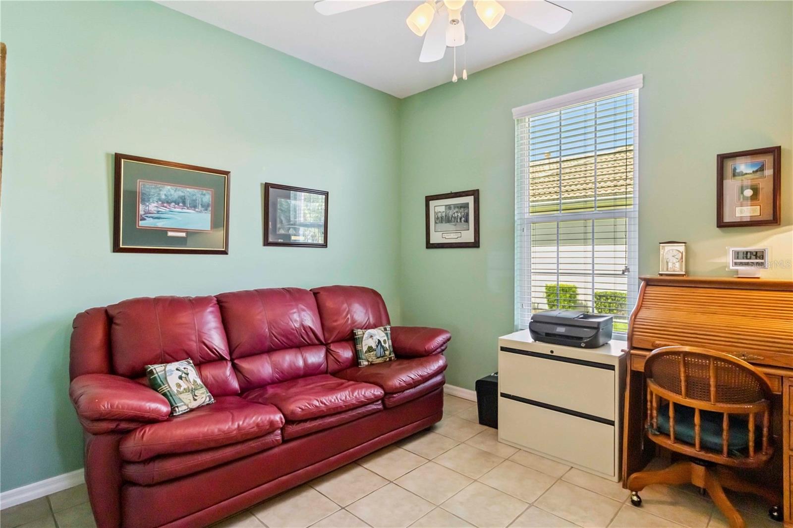 Image 19 of 70 For 4567 Whispering Oaks Dr
