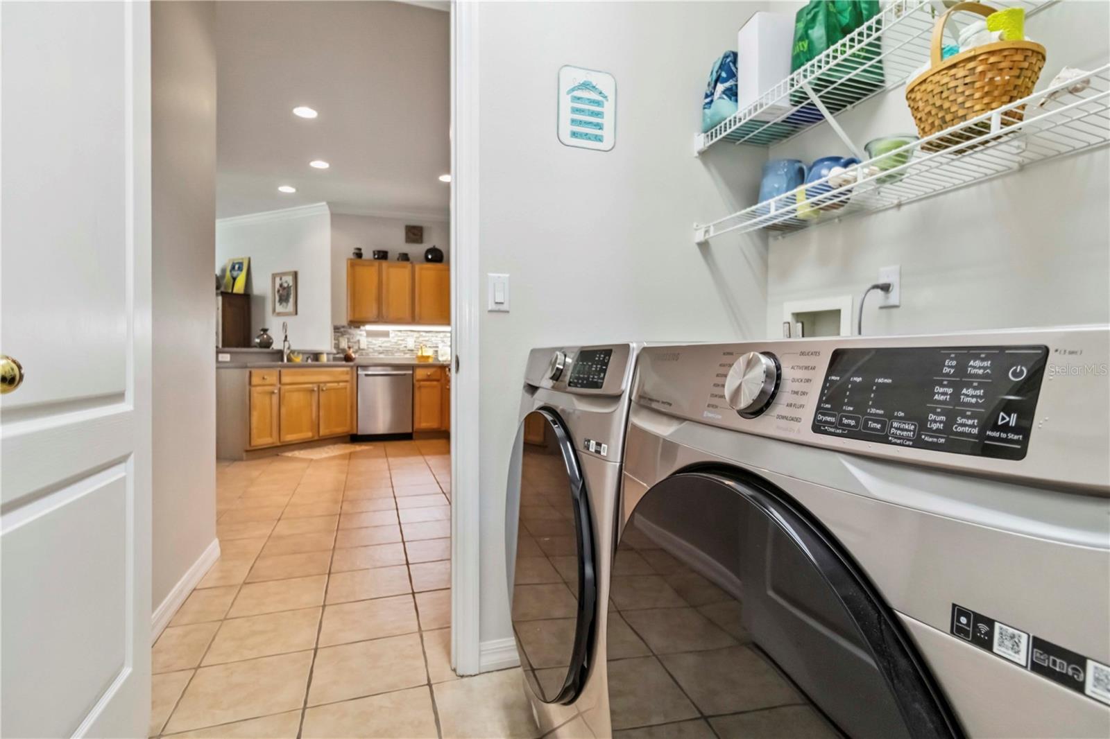 Image 24 of 70 For 4567 Whispering Oaks Dr
