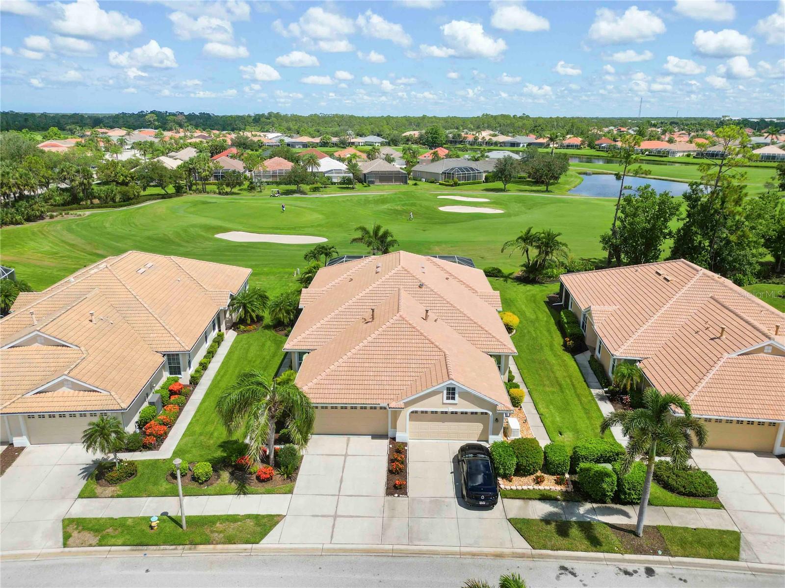 Image 33 of 70 For 4567 Whispering Oaks Dr