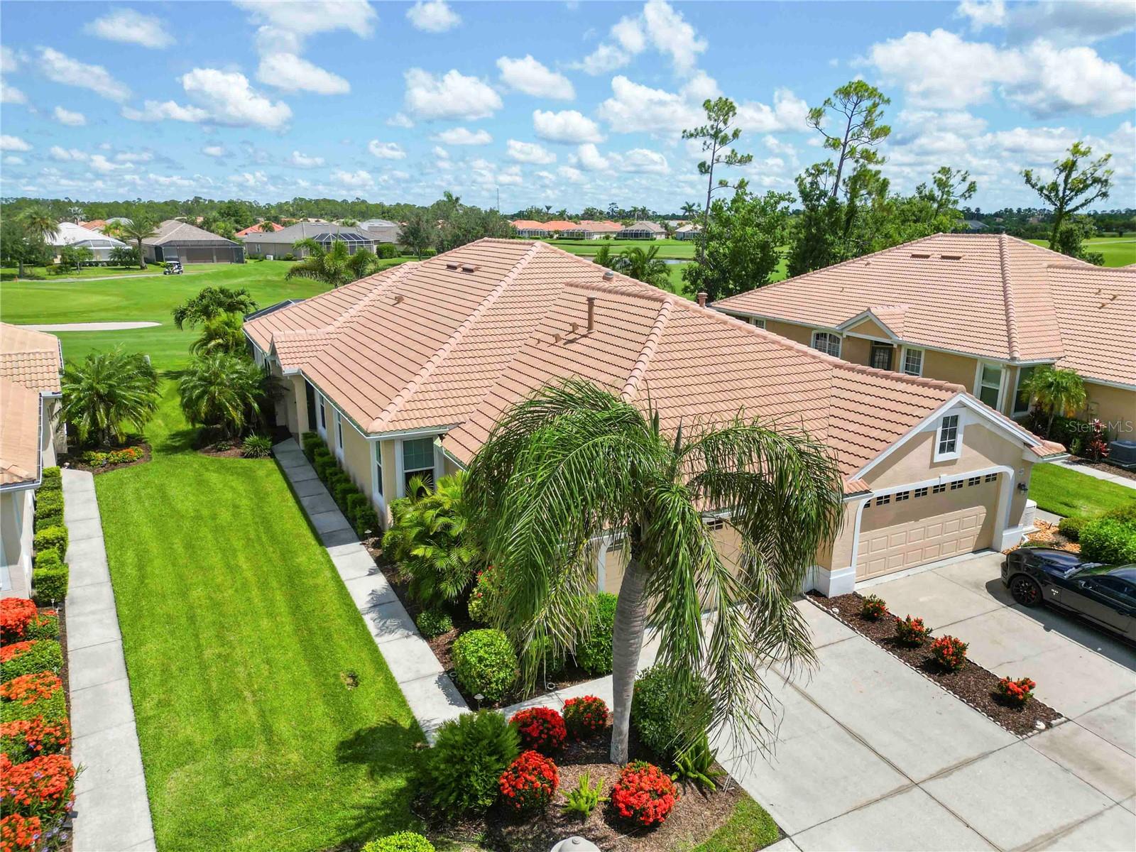 Image 37 of 70 For 4567 Whispering Oaks Dr