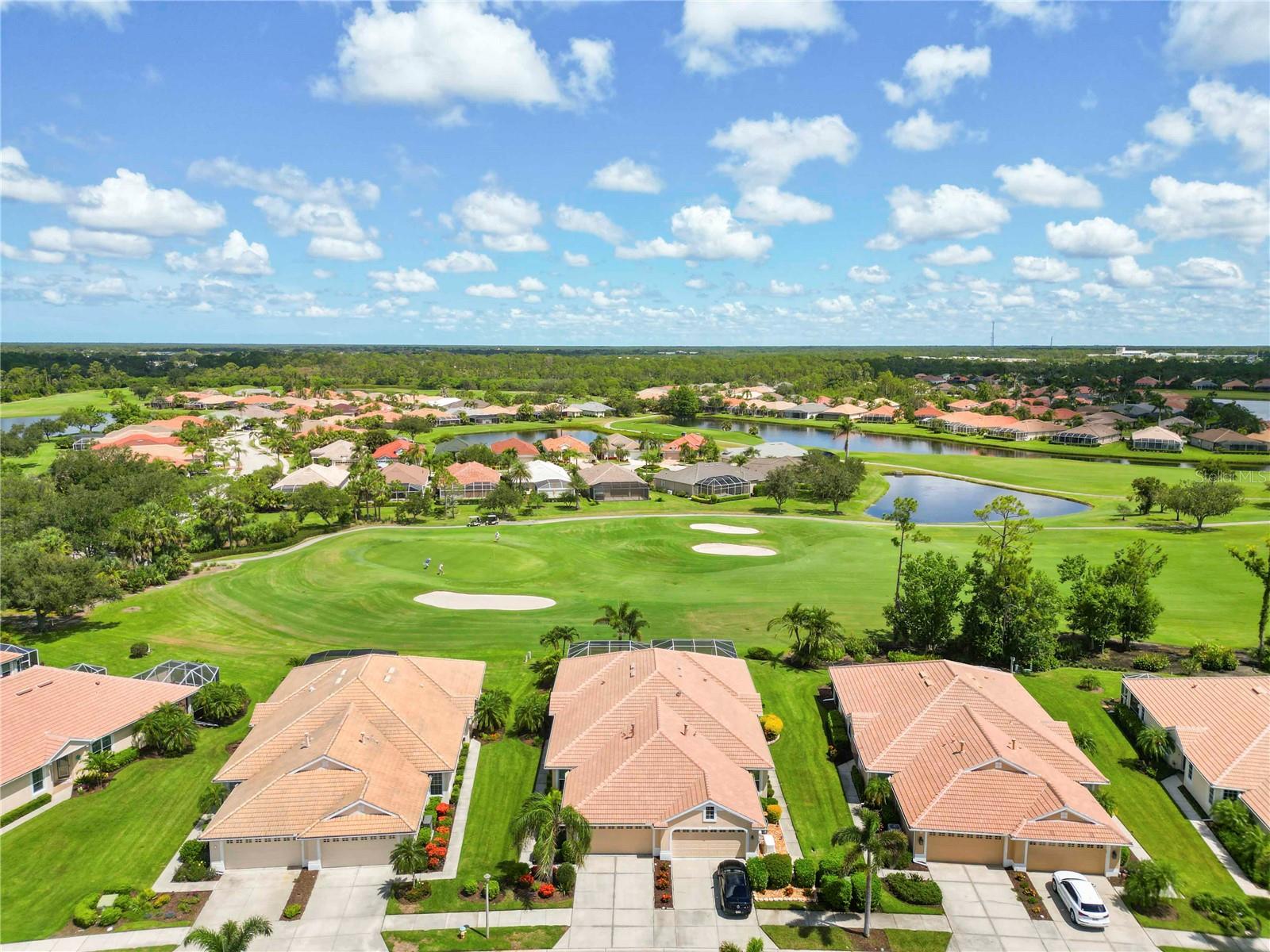 Image 38 of 70 For 4567 Whispering Oaks Dr