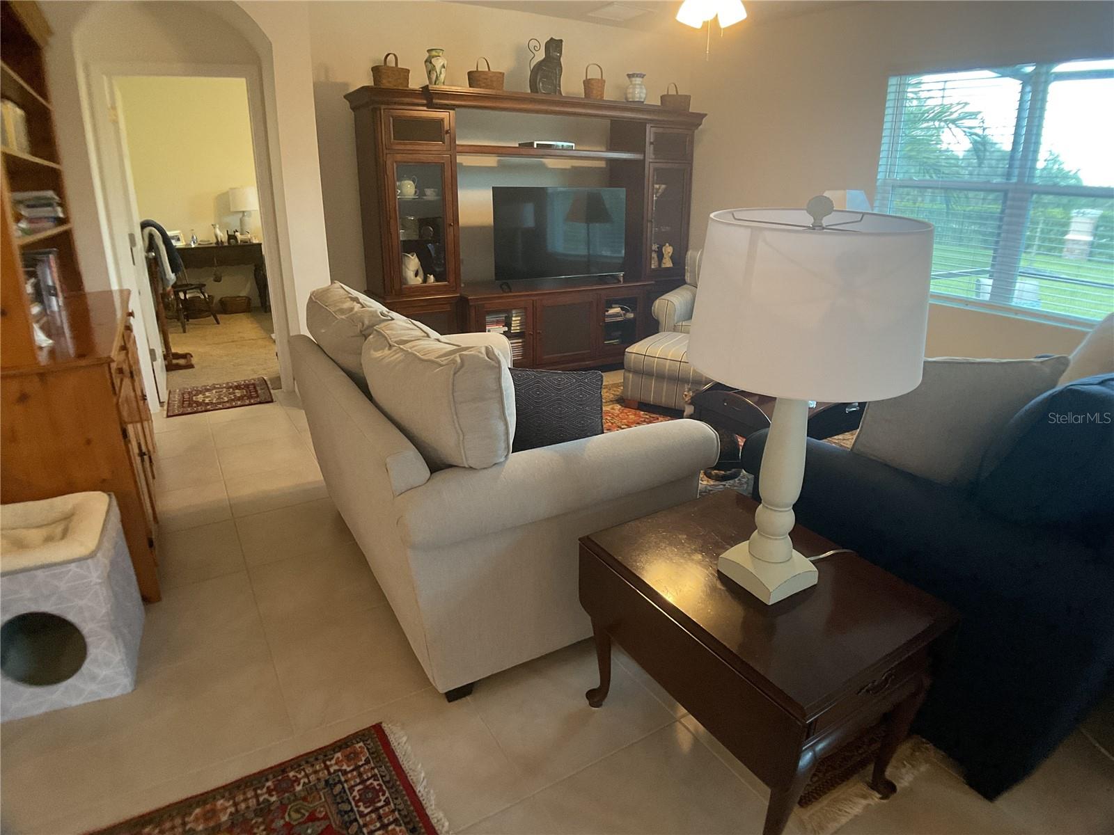 Image 12 of 39 For 25228 Lenox Circle