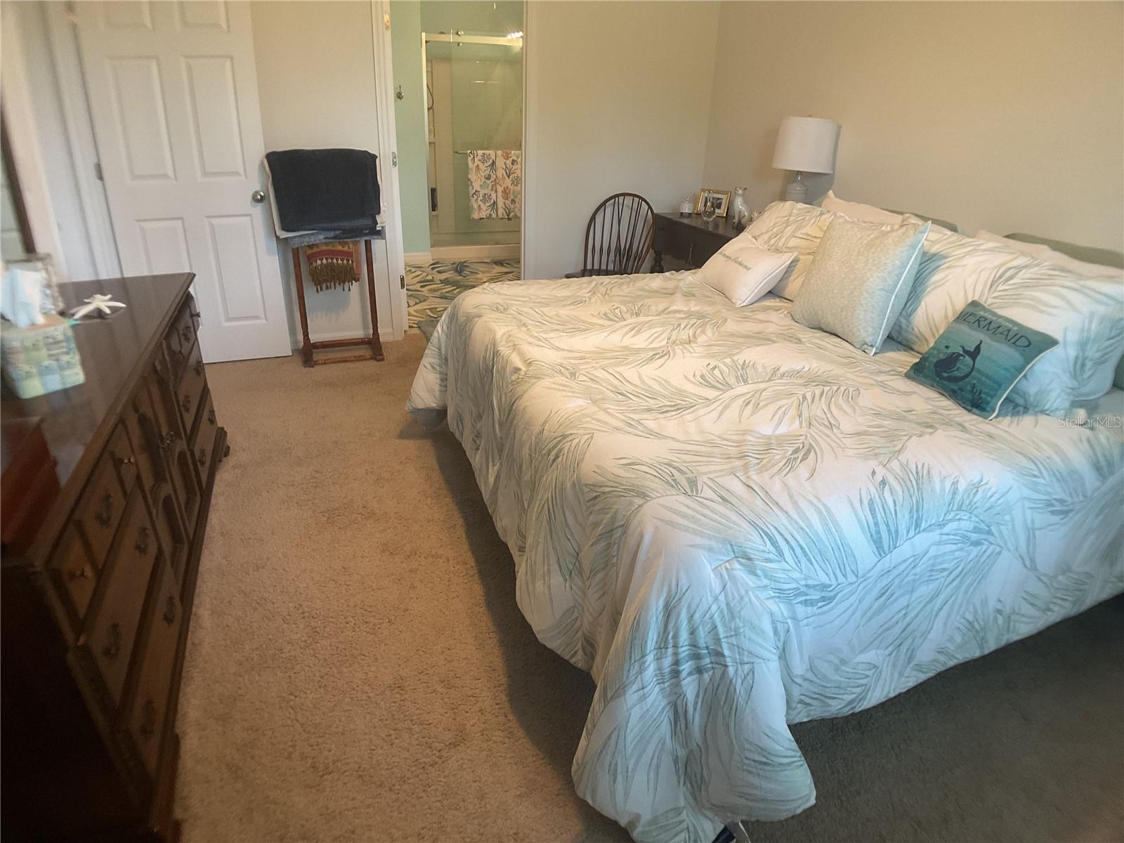 Image 23 of 39 For 25228 Lenox Circle