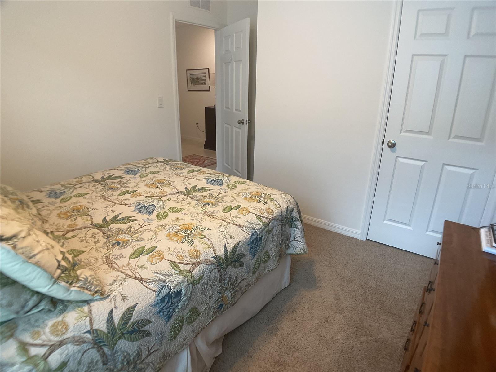 Image 29 of 39 For 25228 Lenox Circle