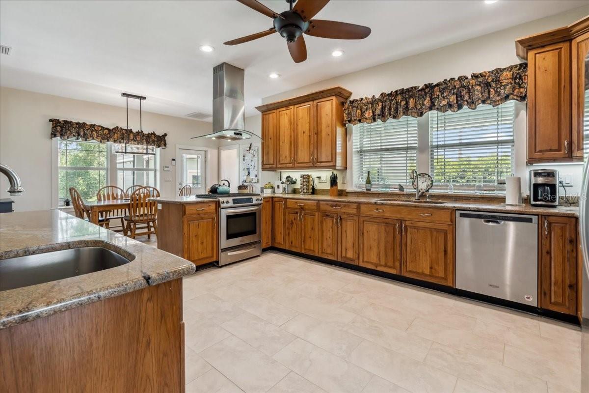 Image 9 of 54 For 5242 Blackjack Circle