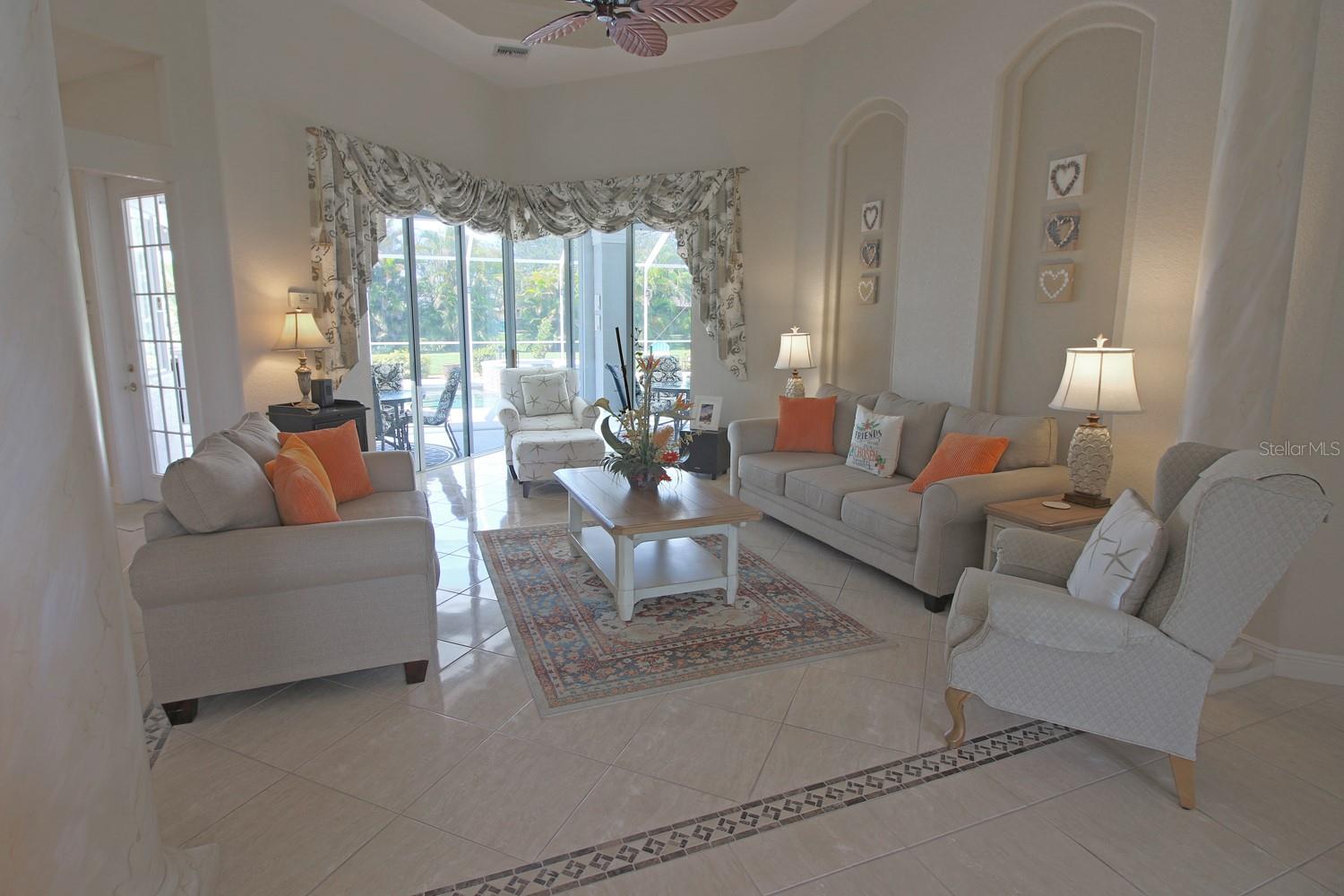 Image 13 of 90 For 260 Rotonda Boulevard E