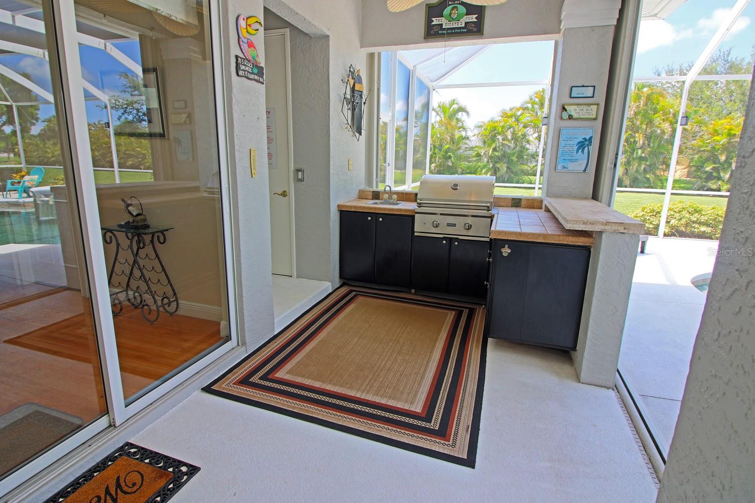 Image 25 of 90 For 260 Rotonda Boulevard E