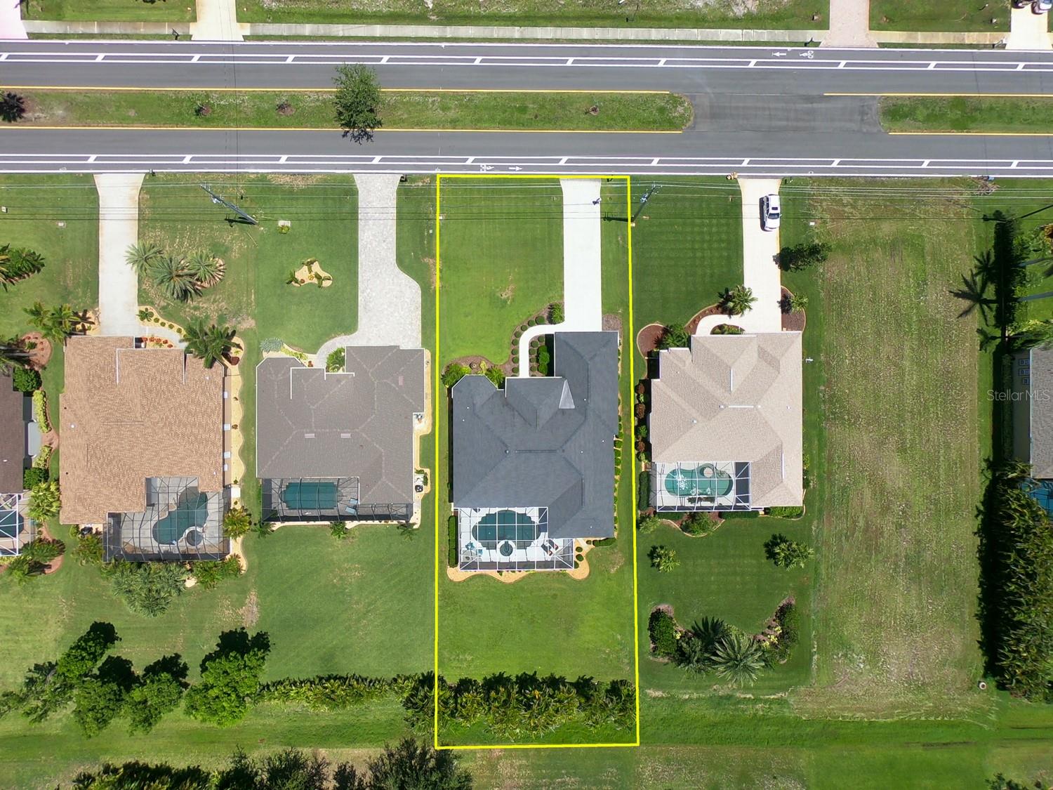 Image 33 of 90 For 260 Rotonda Boulevard E