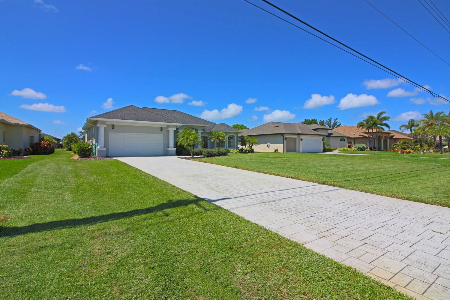 Image 75 of 90 For 260 Rotonda Boulevard E
