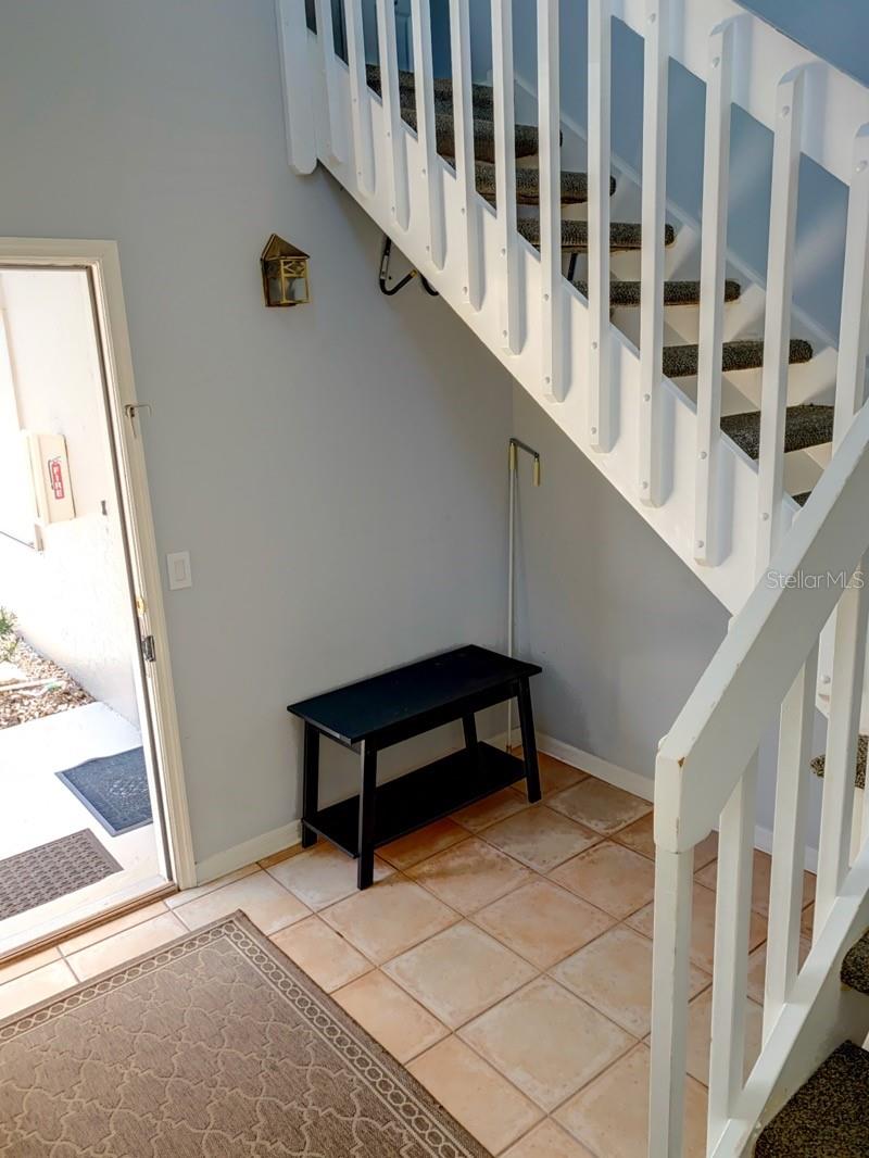 Image 4 of 28 For 1375 Saxony Circle 123