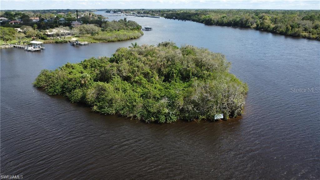 Image 5 of 21 For  Island  