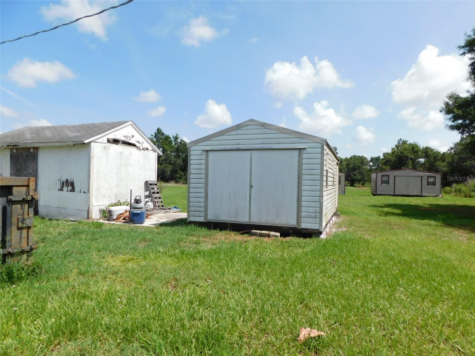 Image 3 of 8 For 4932 Apache Drive
