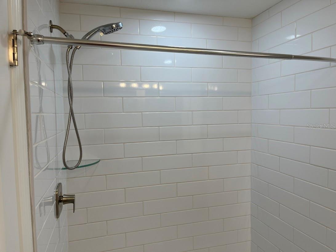 Image 23 of 26 For 3532 Richardson Street