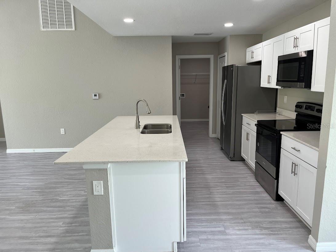 Image 7 of 26 For 3532 Richardson Street