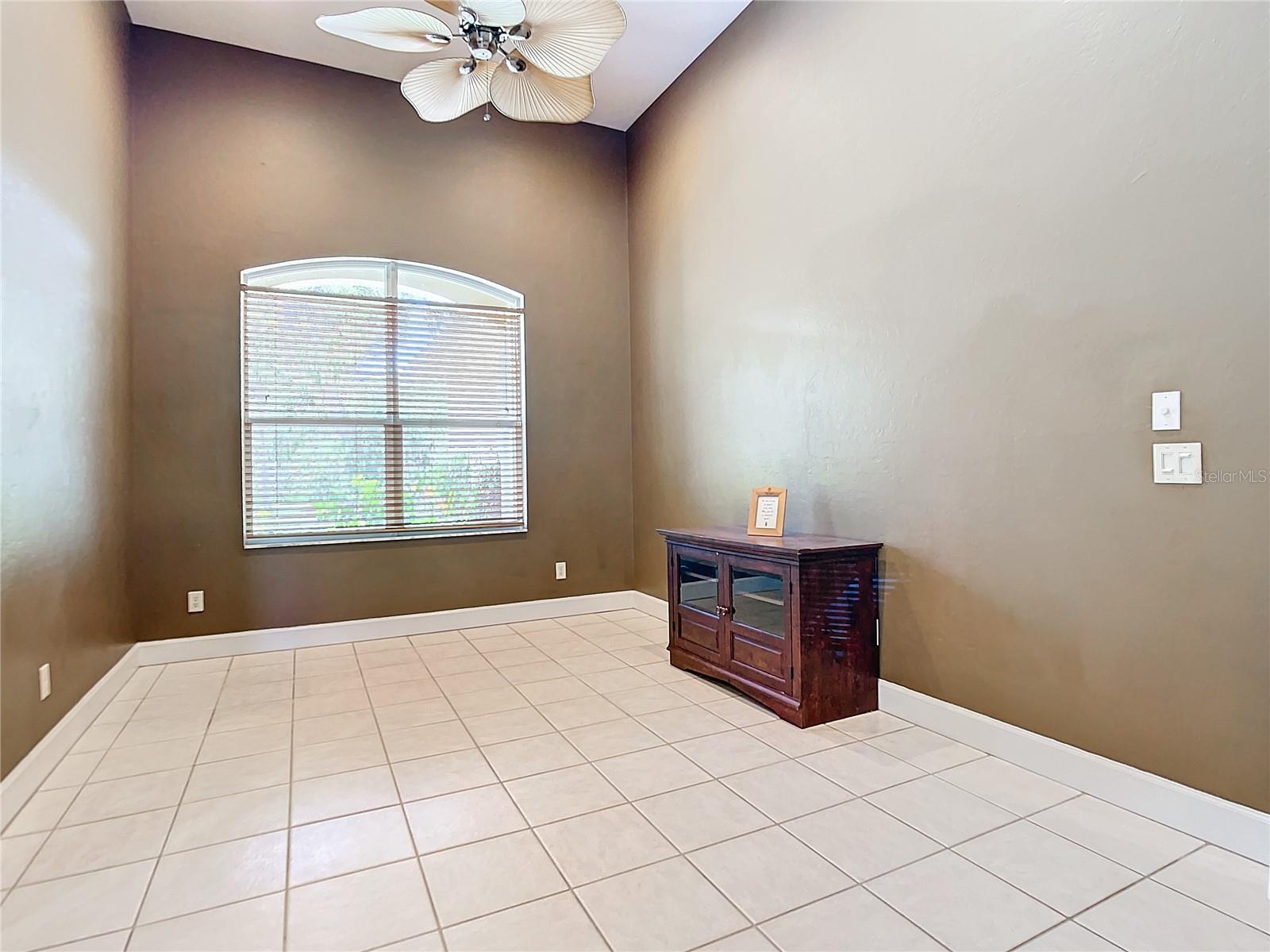 Image 14 of 59 For 6594 Buckboard Street