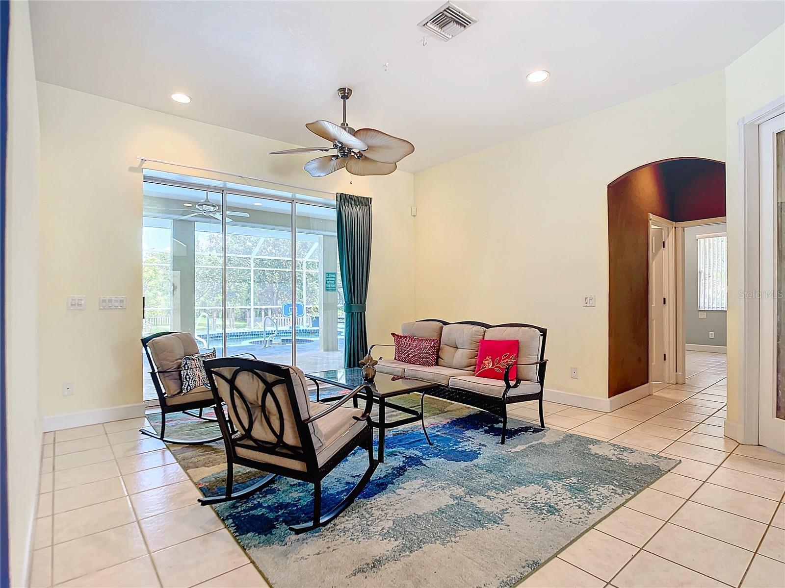 Image 17 of 59 For 6594 Buckboard Street