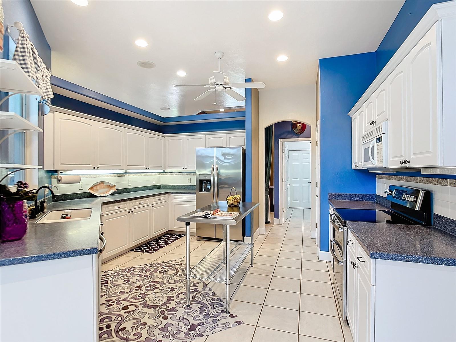 Image 24 of 59 For 6594 Buckboard Street