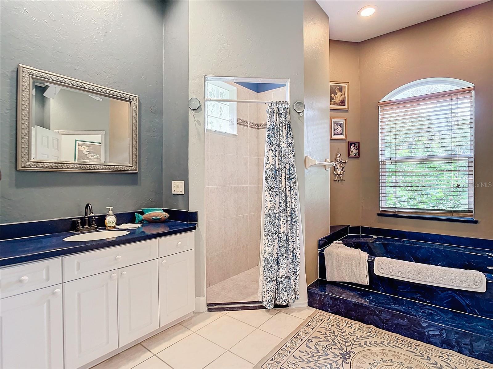 Image 31 of 59 For 6594 Buckboard Street