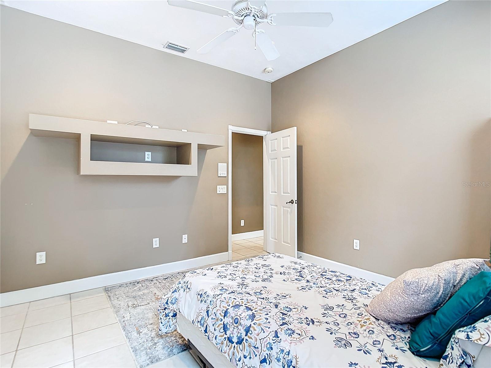 Image 36 of 59 For 6594 Buckboard Street