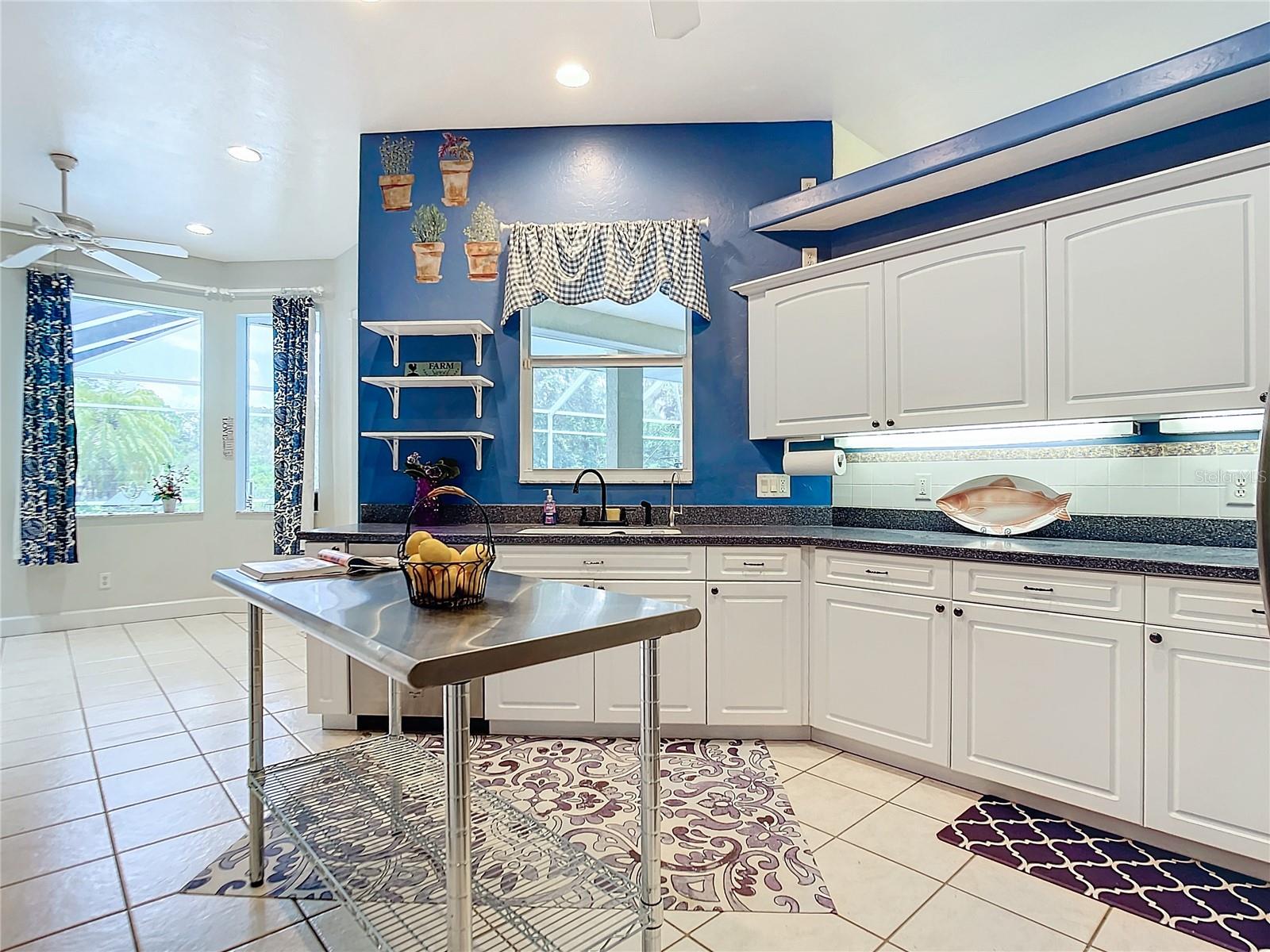 Image 9 of 59 For 6594 Buckboard Street