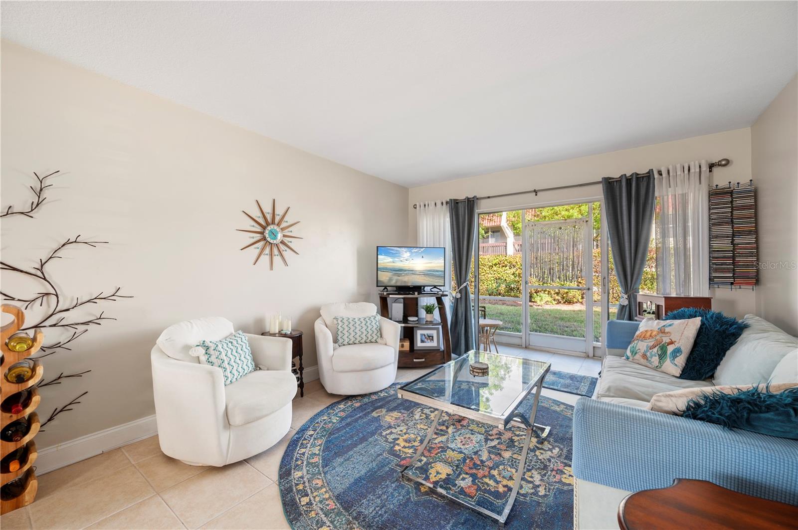 Image 10 of 48 For 311 Garvin Street 301b