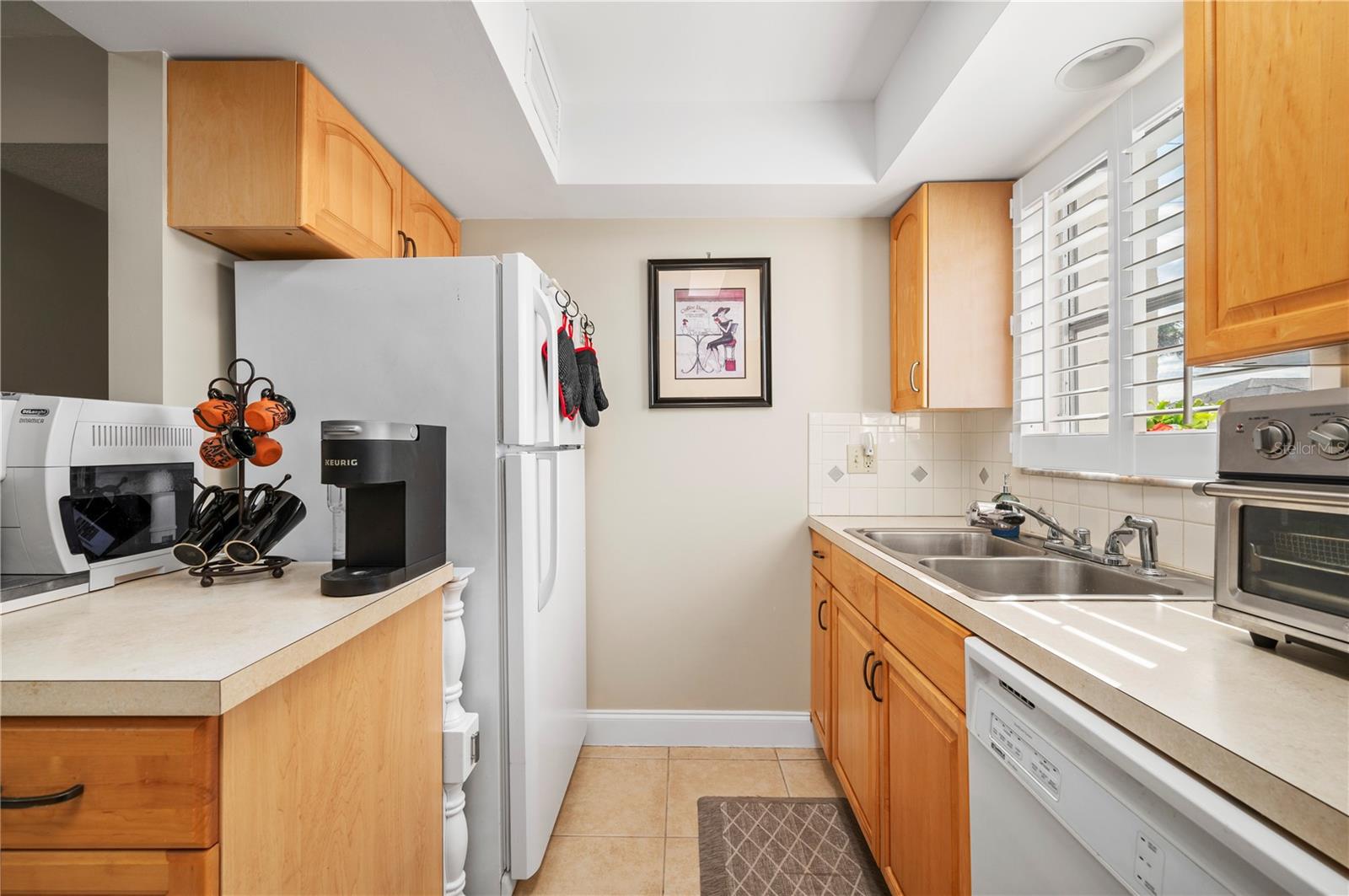 Image 17 of 48 For 311 Garvin Street 301b
