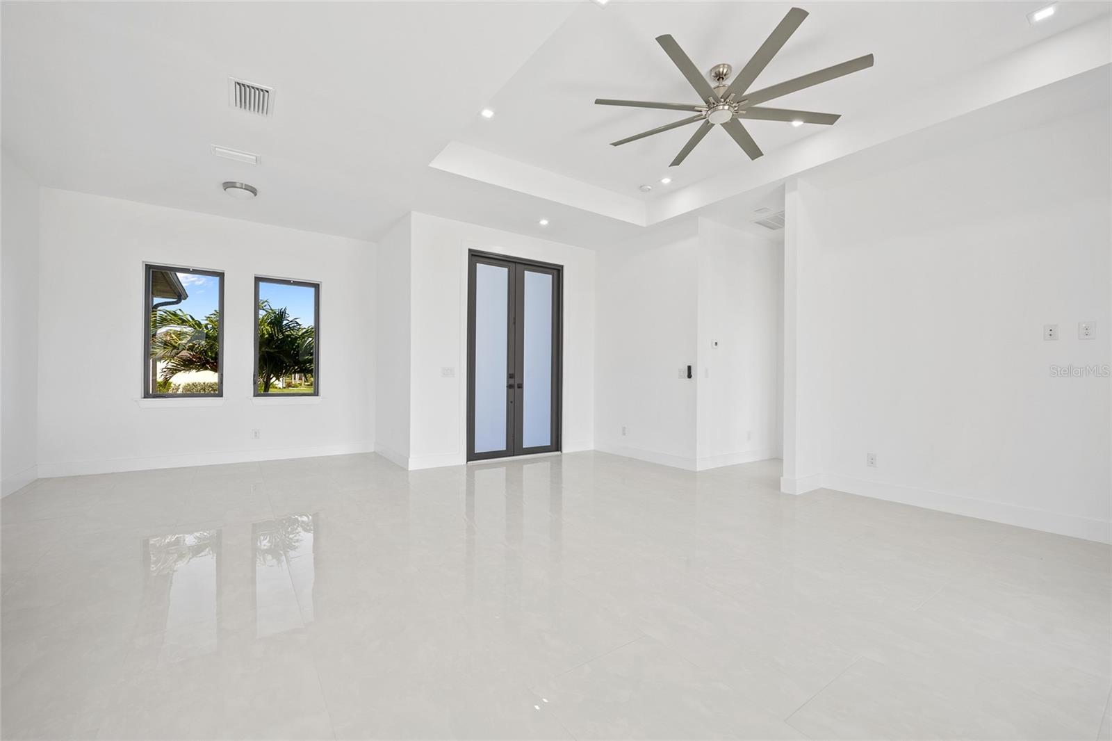 Image 6 of 38 For 16322 Nogales Court