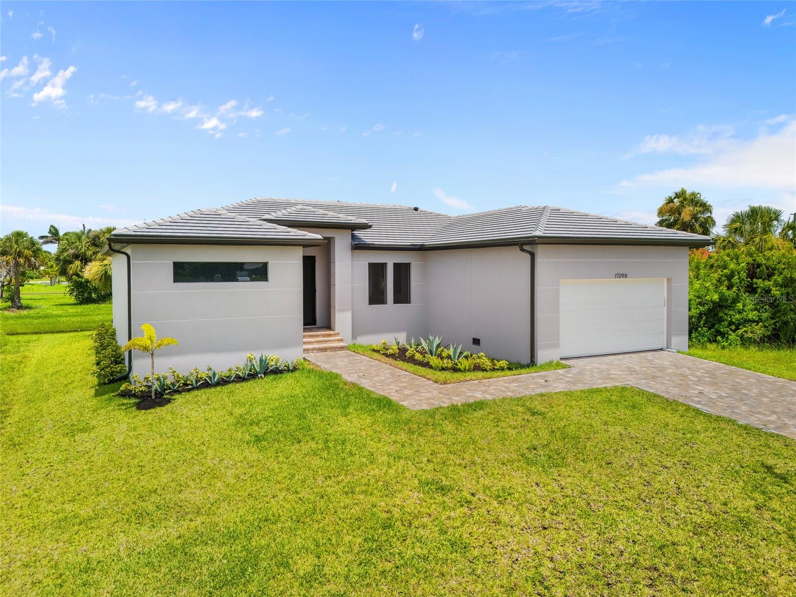 Image 42 of 47 For 17200 Mint Lane