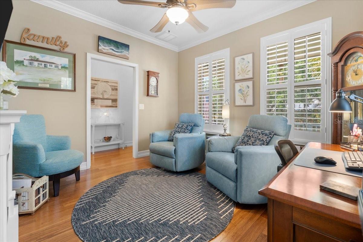 Image 11 of 47 For 233 Durrance Street