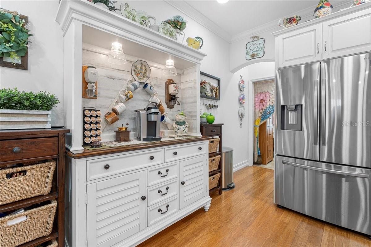 Image 18 of 47 For 233 Durrance Street