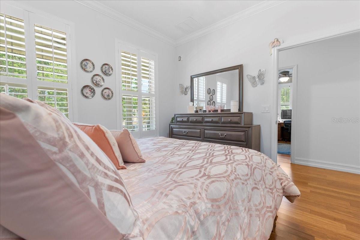 Image 31 of 47 For 233 Durrance Street