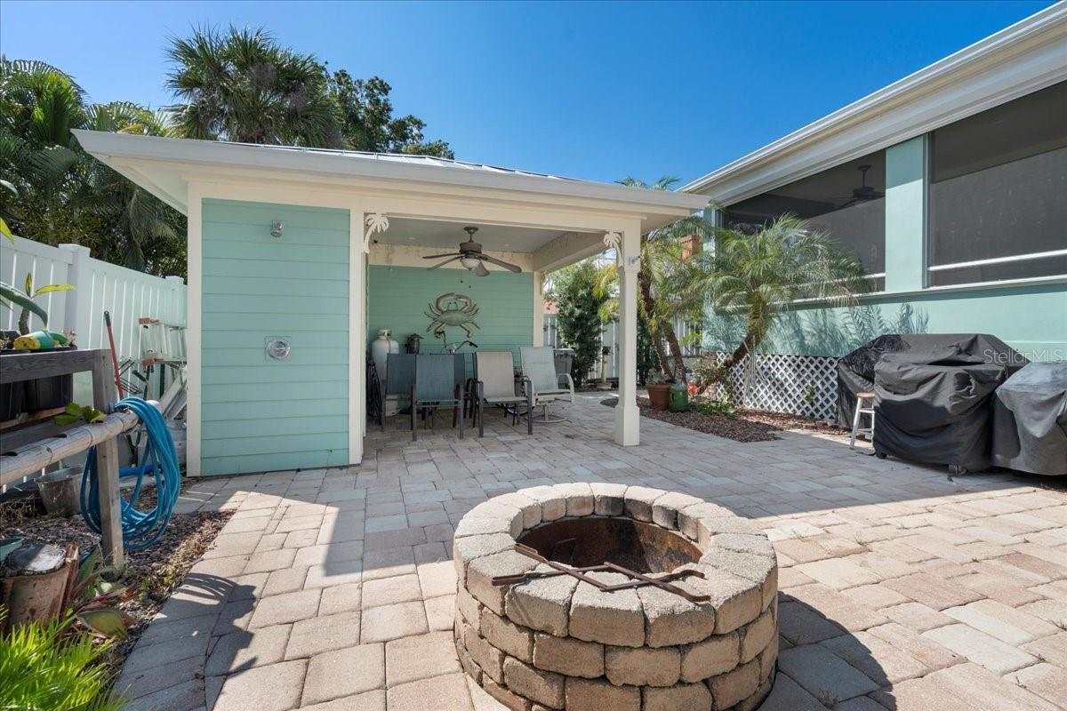 Image 38 of 47 For 233 Durrance Street