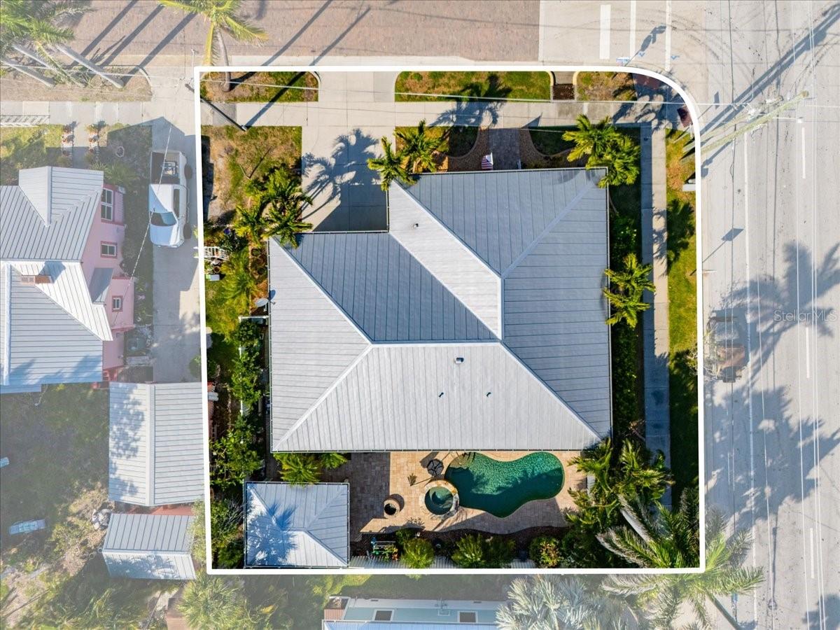 Image 41 of 47 For 233 Durrance Street