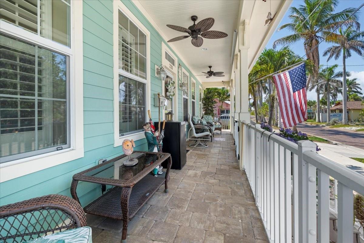 Image 6 of 47 For 233 Durrance Street