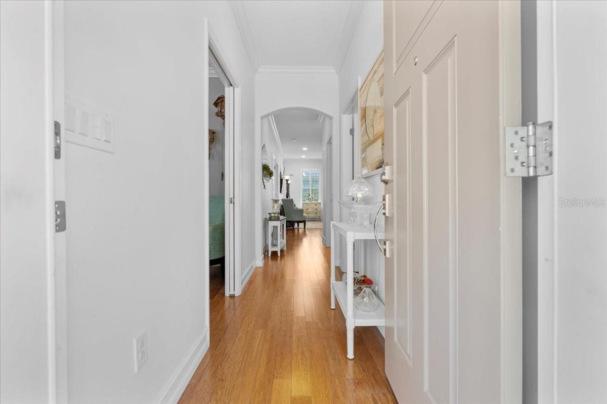 Image 7 of 47 For 233 Durrance Street