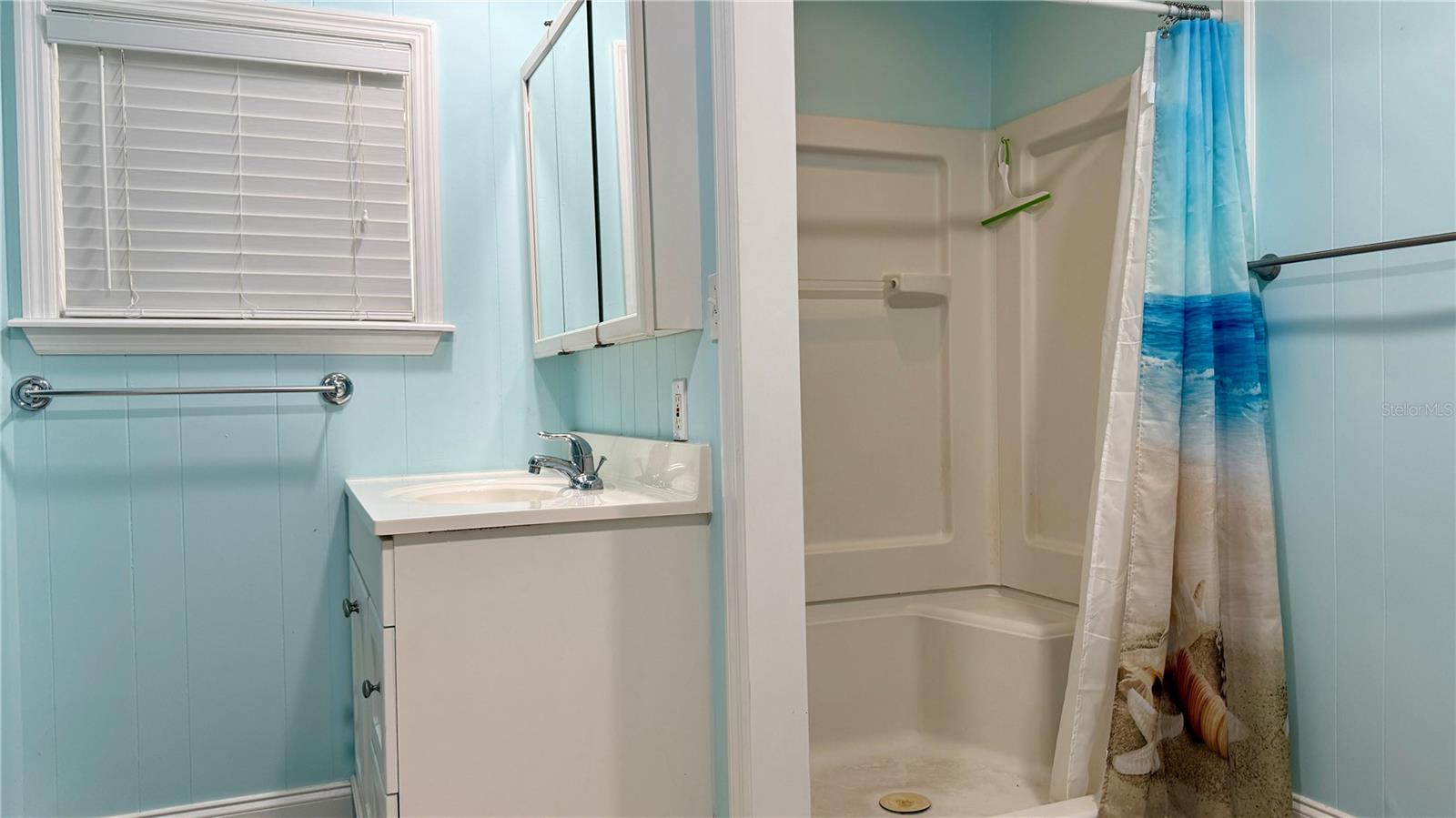 Image 36 of 48 For 716 Blackburn Boulevard