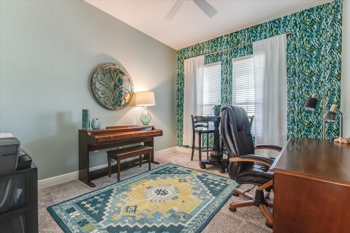 Image 11 of 33 For 21234 Chattahoochee Avenue