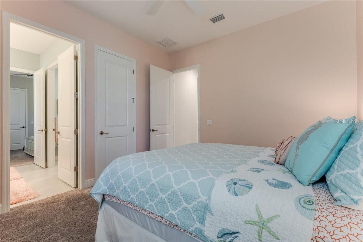 Image 16 of 33 For 21234 Chattahoochee Avenue