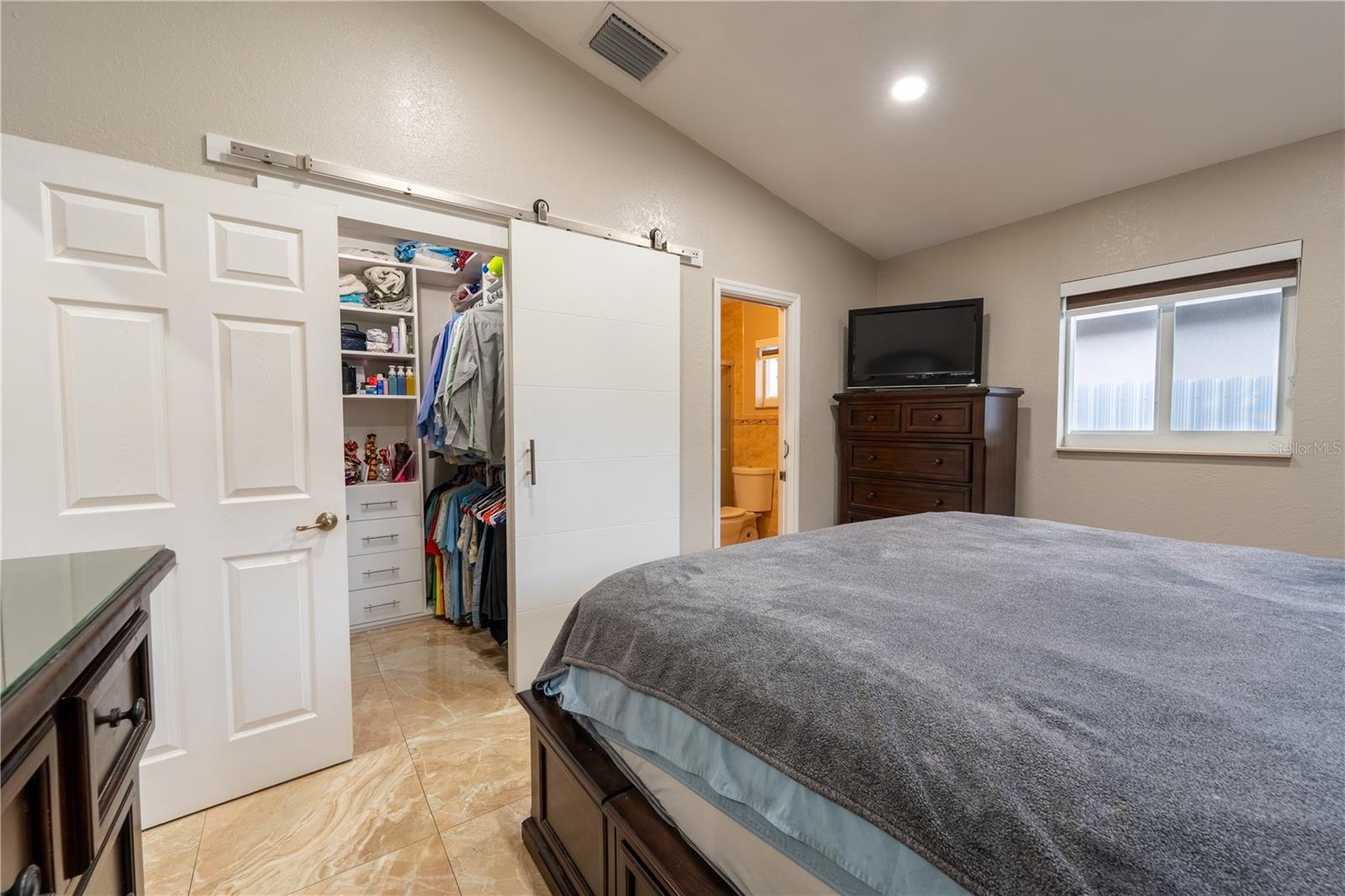 Image 41 of 46 For 6853 25th Court