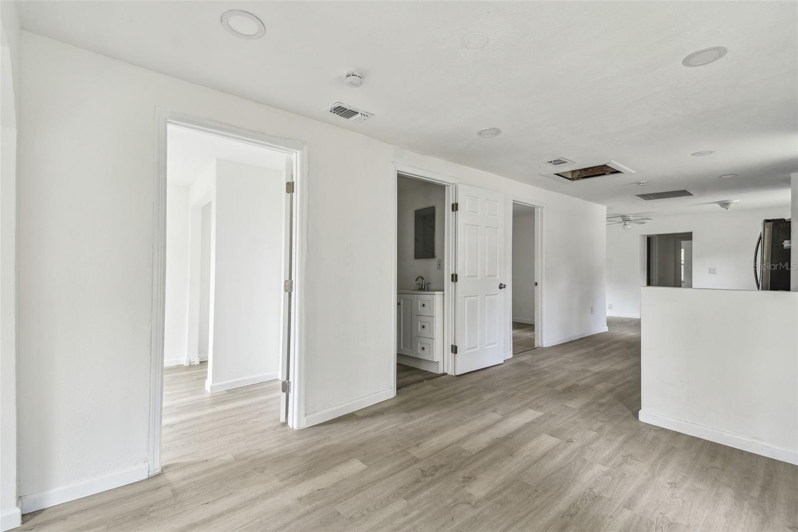 Image 40 of 80 For 2626 38th Avenue