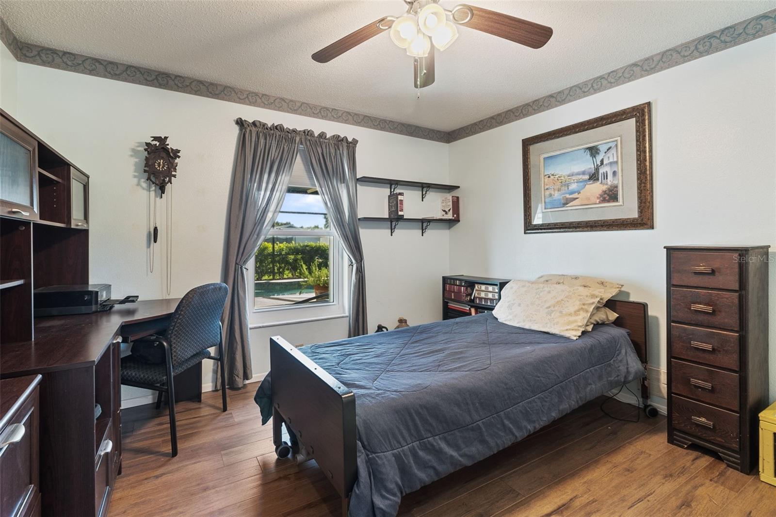 Image 22 of 36 For 11068 Jacqueline Avenue